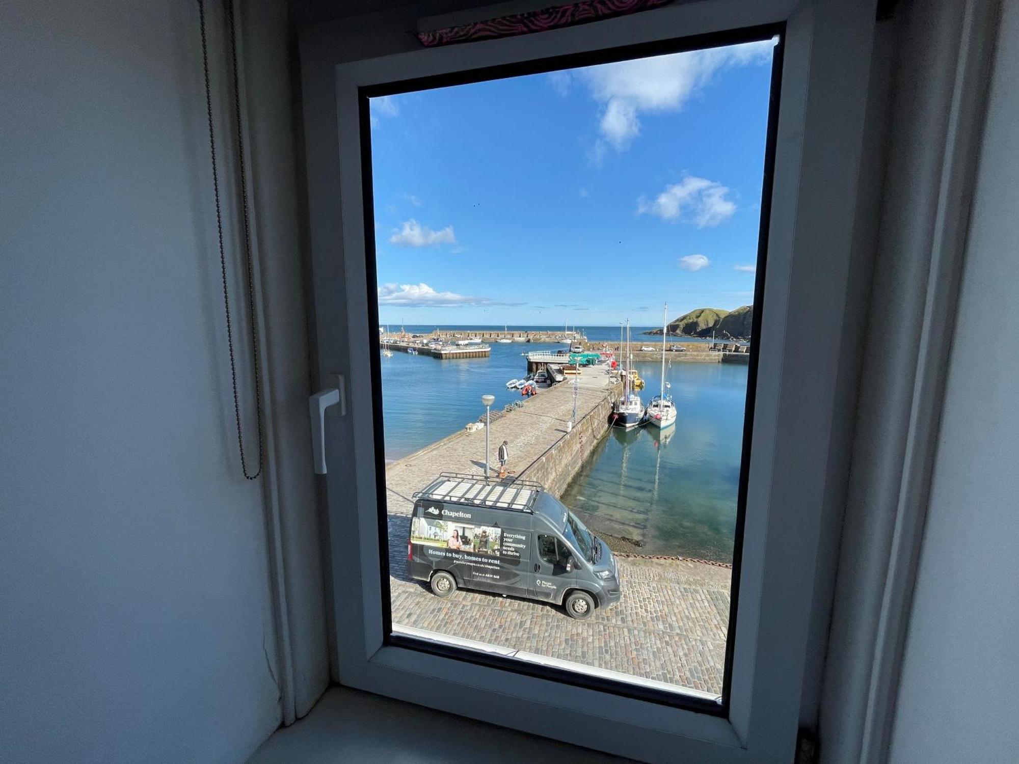 Shorehead Guest House สโตนเฮเว่น ภายนอก รูปภาพ